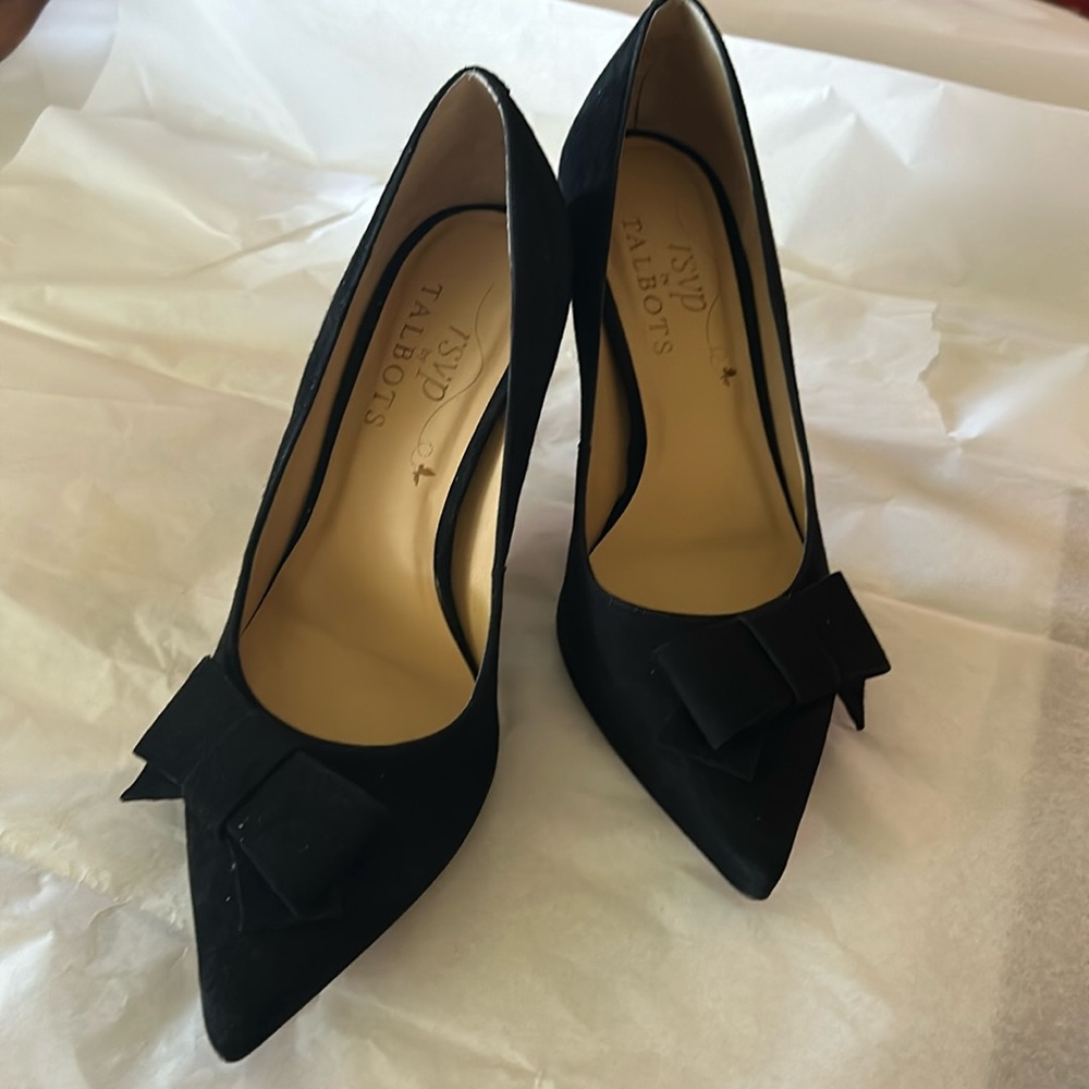 RSVP By Talbots Black Suede Heels 👠